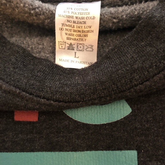 *Official* Grammys Award Ceremony Sweatshirt - Picture 4 of 5